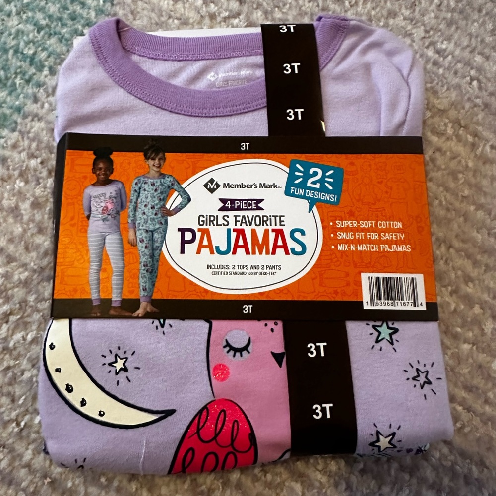 Brand new, long sleeve pajama set. 2 pairs, owl themed